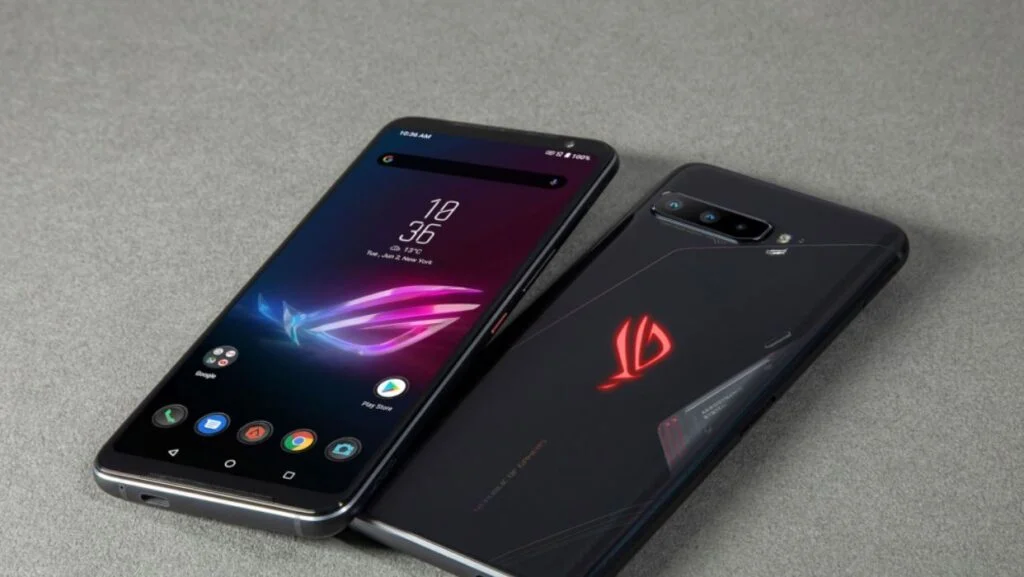 Picture of the Asus ROG Phone 3 from the front and the back